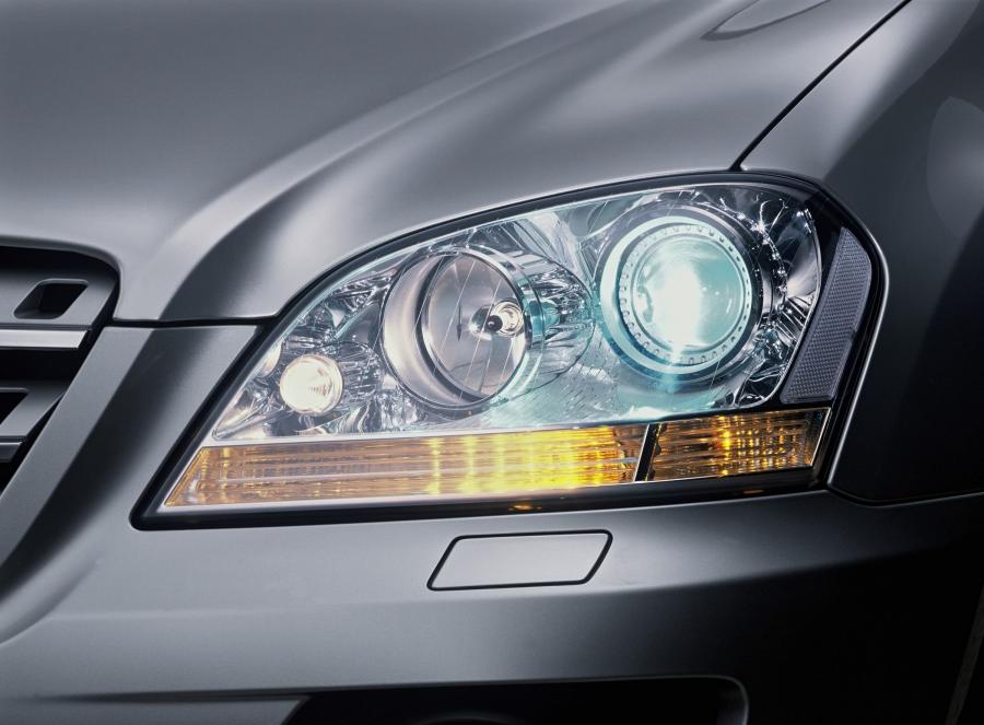  Mercedes-Benz ML-Class 2006 года  (фото 376 из 400)